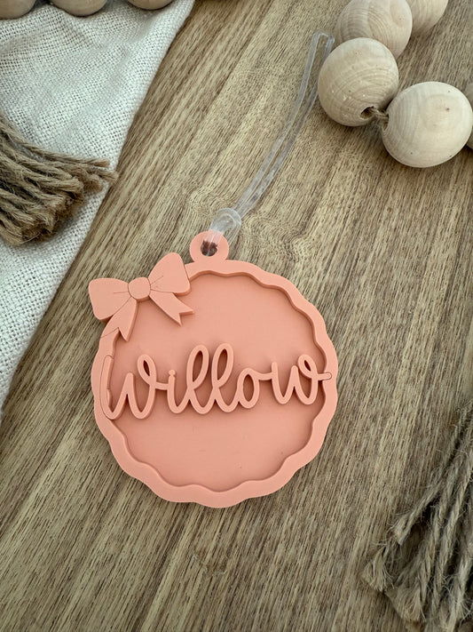 Scalloped Bow Keychain / Bag Tag