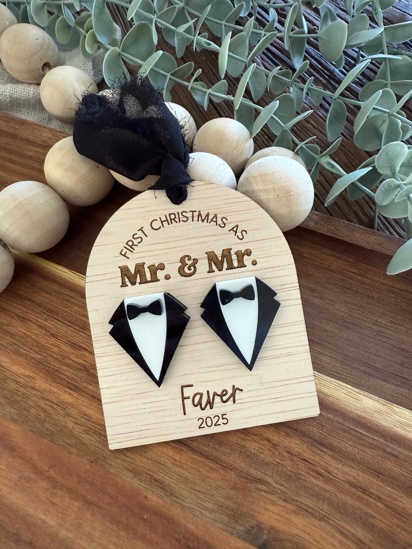 Married Personalised Christmas Ornament | LGBTIQA+ | Mrs and Mrs