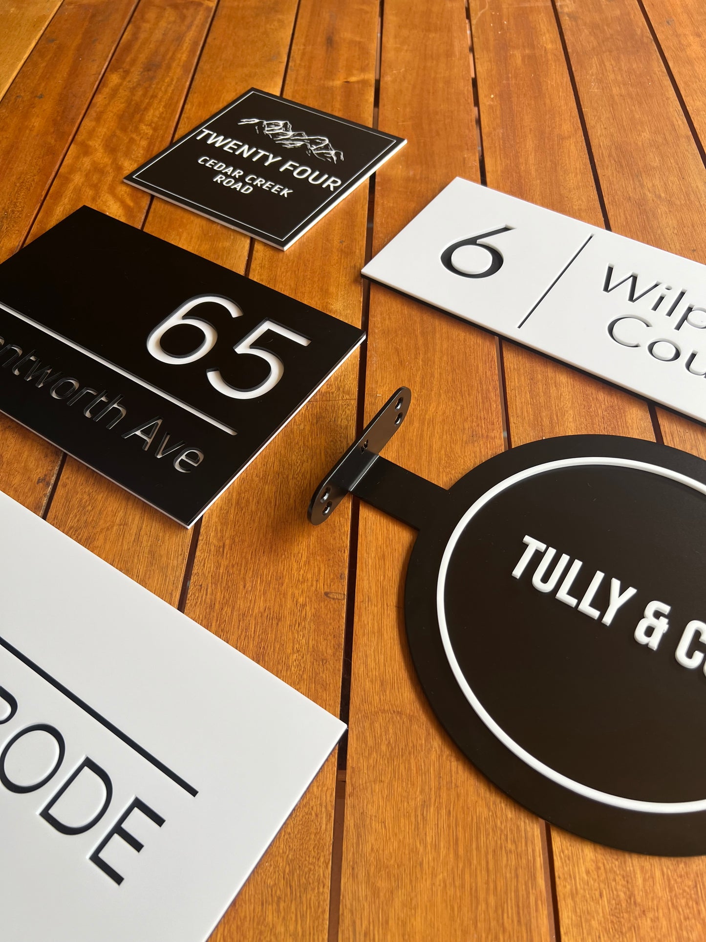 Metal Wall Mounted Sign |Business Signage | Fold Sign